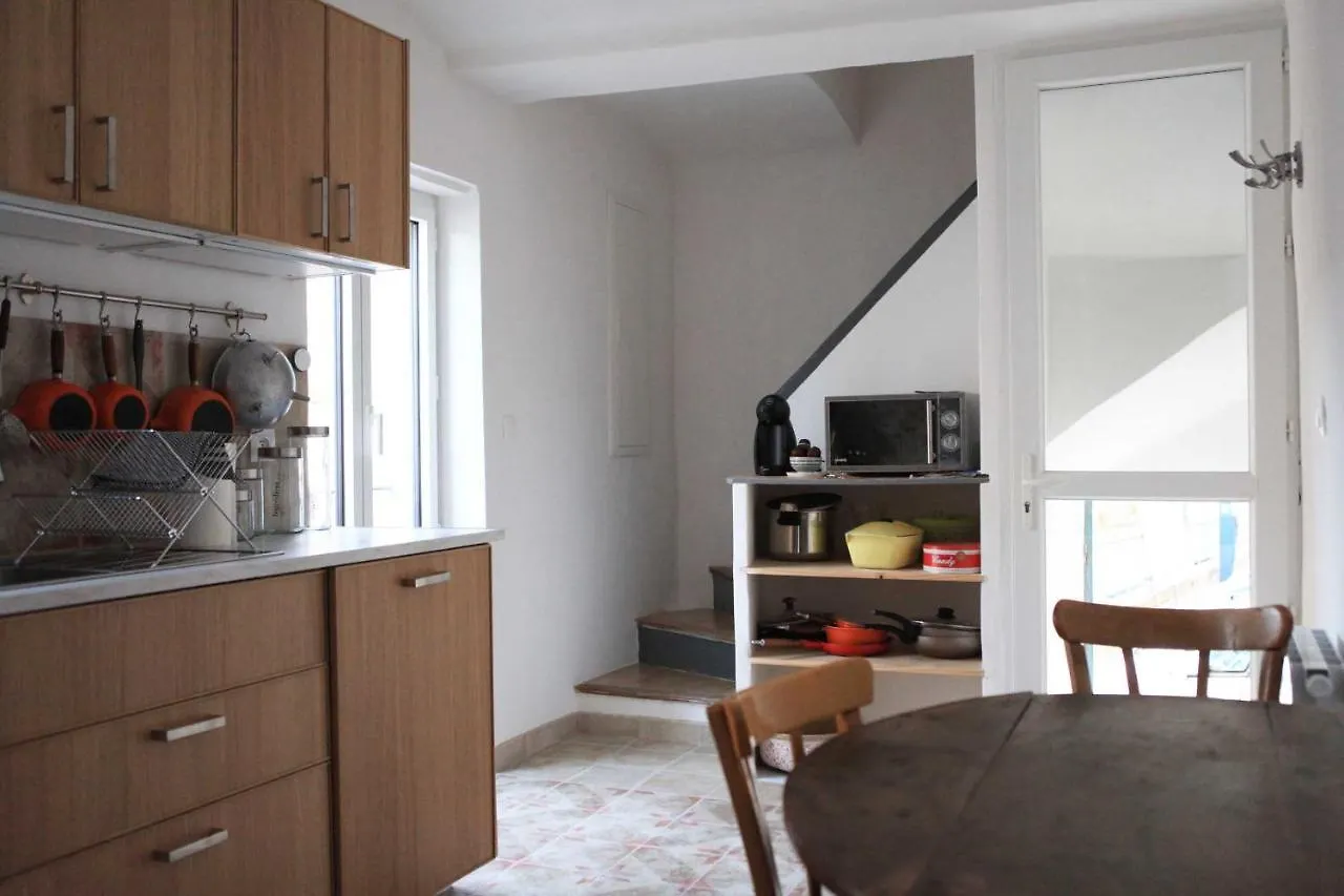 Appartement de Charme - Parc du Luberon Cadenet